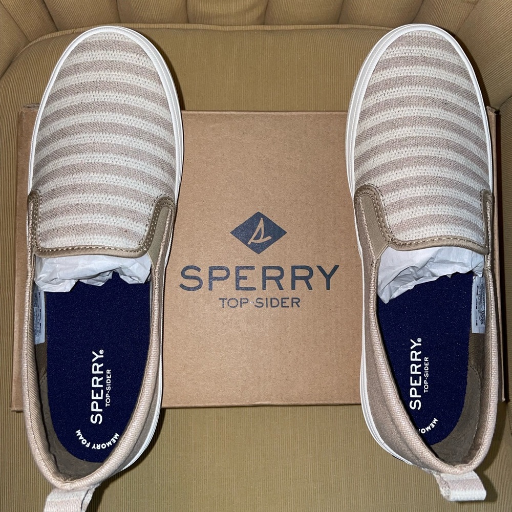 New Sperry Crest Twin Gore Stripe 10